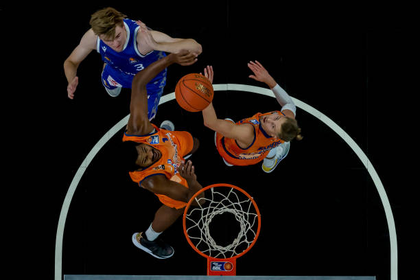 势在于其 势在于其